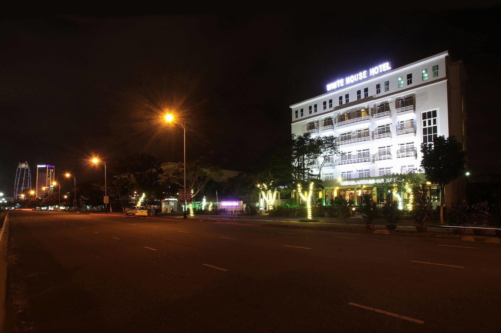 Flora Beach Hotel & Spa Hotel