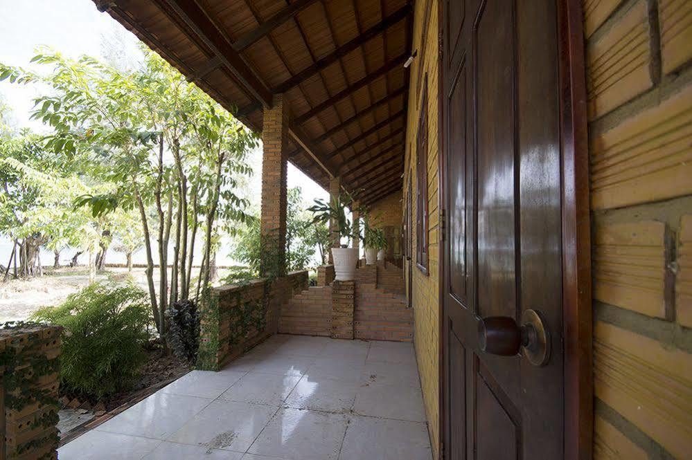 Bai Thom Cay Vong Nem Hotel Phu Quoc