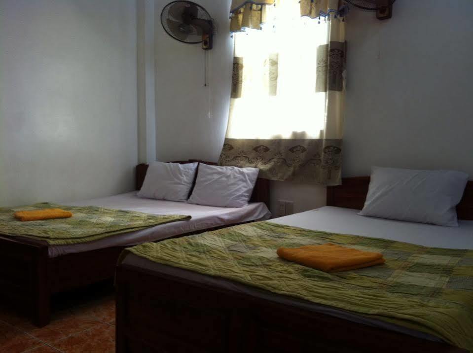 Hostel Cat Ba Cat Ba Island