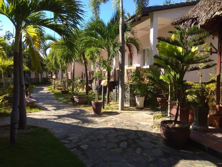 Suoi Tien Mui Ne Hotel 3*