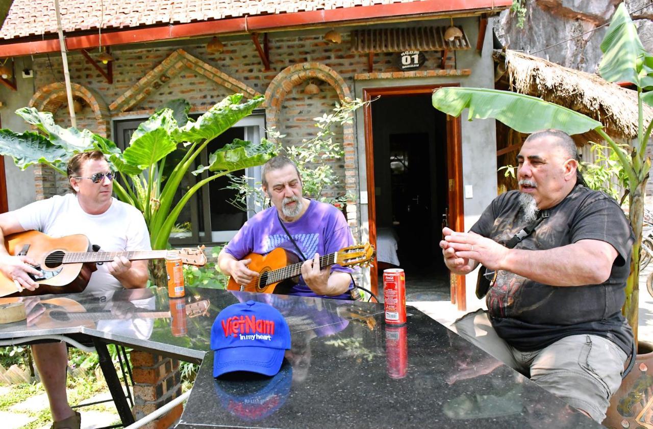 Homestay Tam Coc Lakeside Ninh Binh