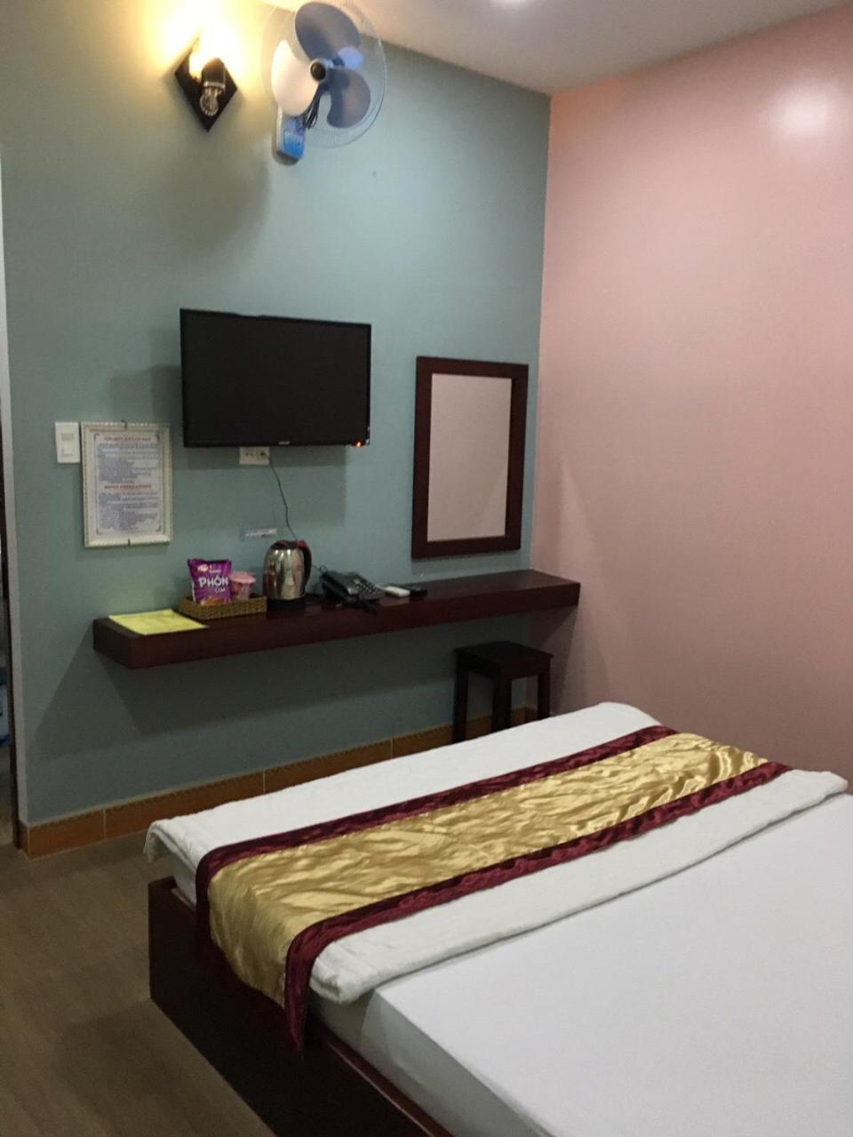 Hotel Yen Phu 2*