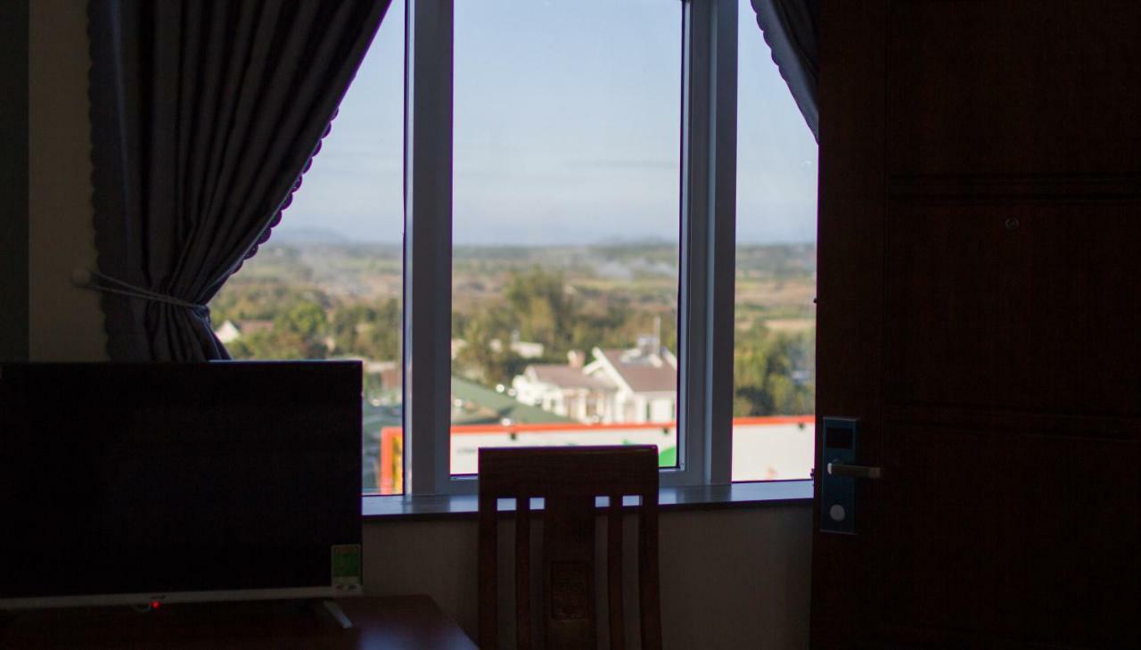Nguyen Phuoc Hotel