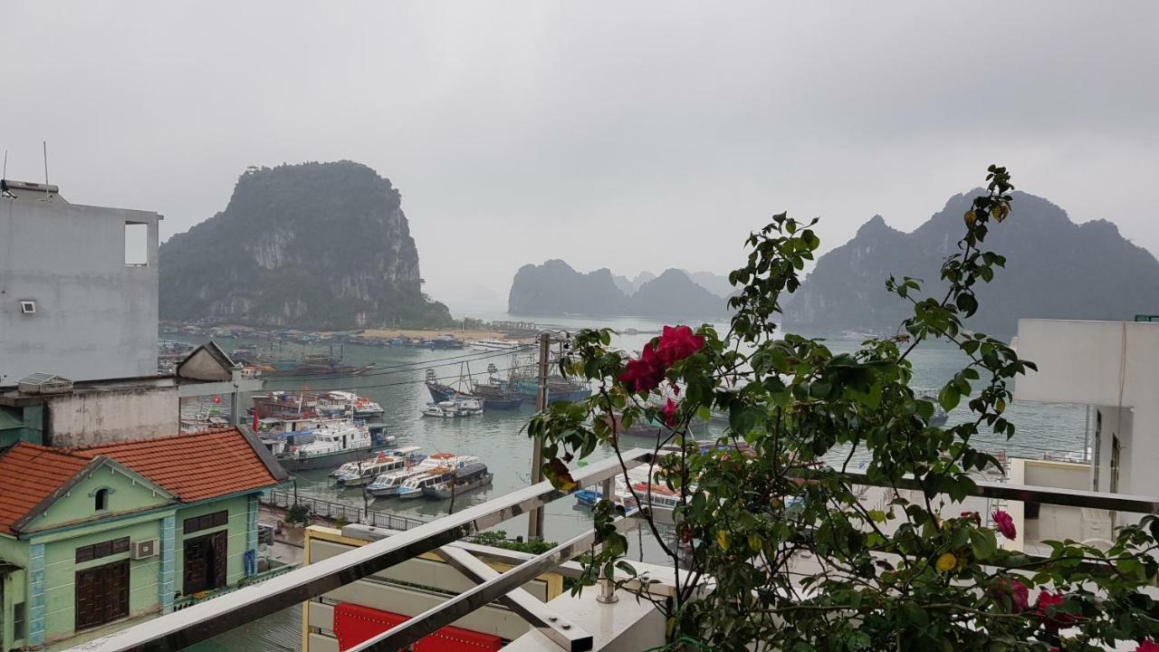 Hoang Grand