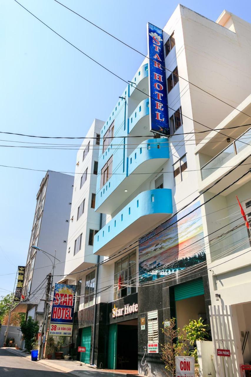 Star Hotel *