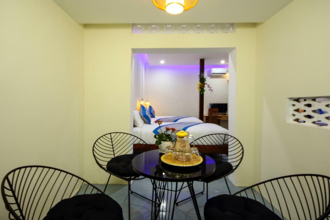 Bed & Breakfast Hoi An Blue Seaside 2*