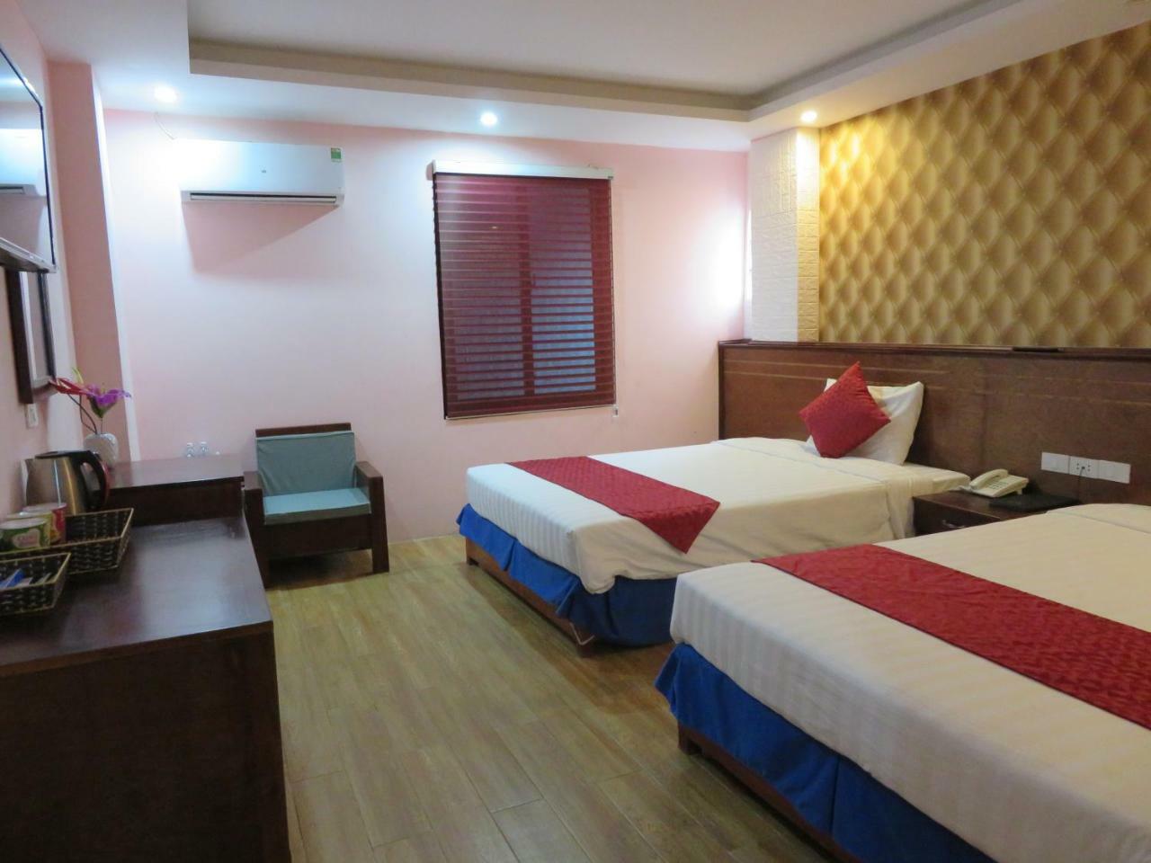 Vip Hotel 3*