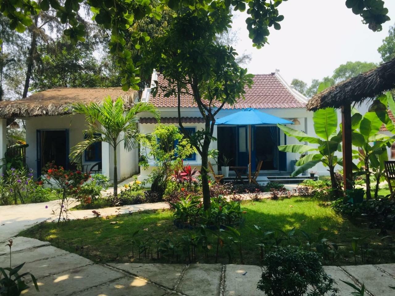 Bed & Breakfast Hoi An Blue Seaside Dien Ban