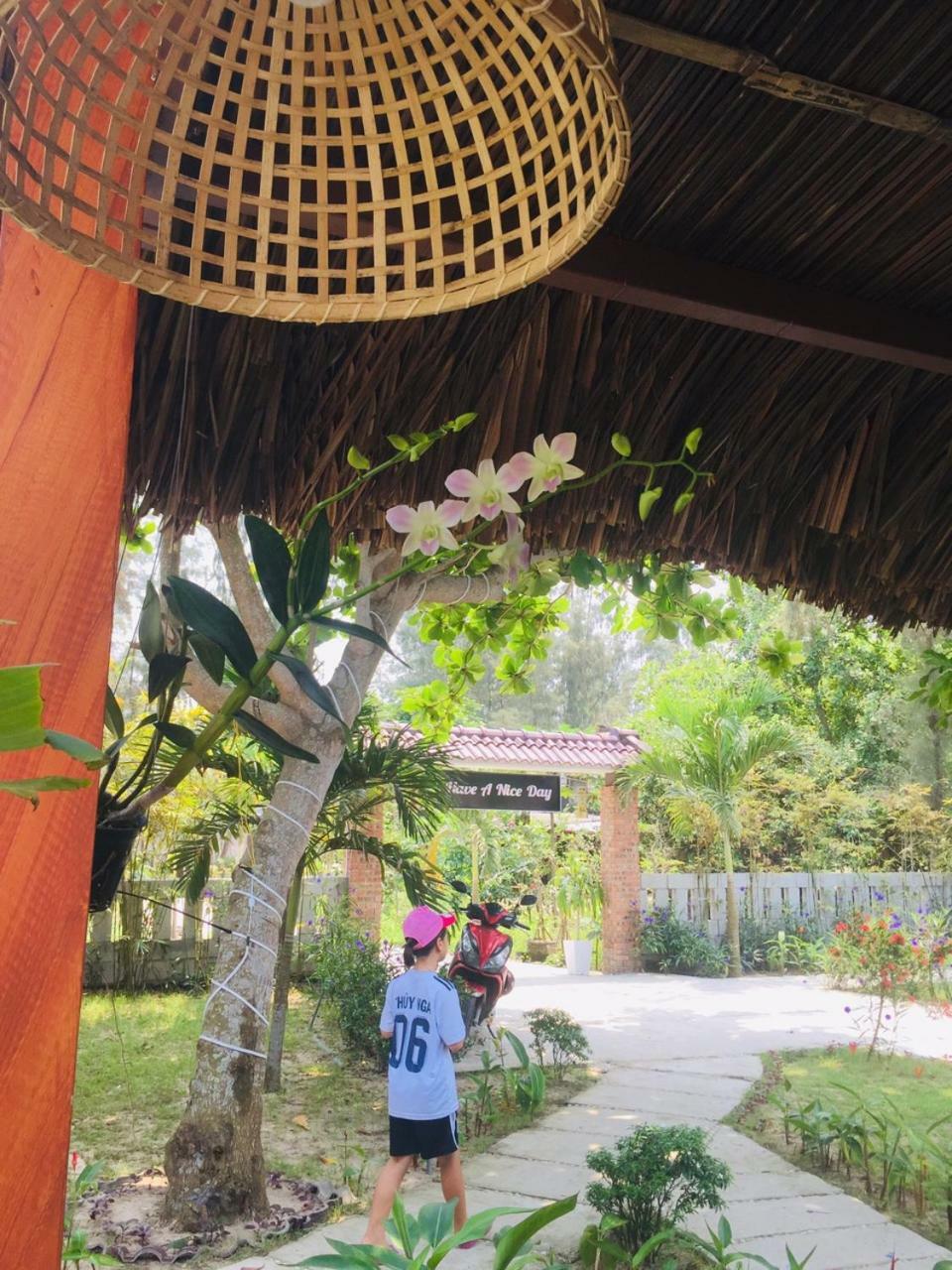 Hoi An Blue Seaside 2*