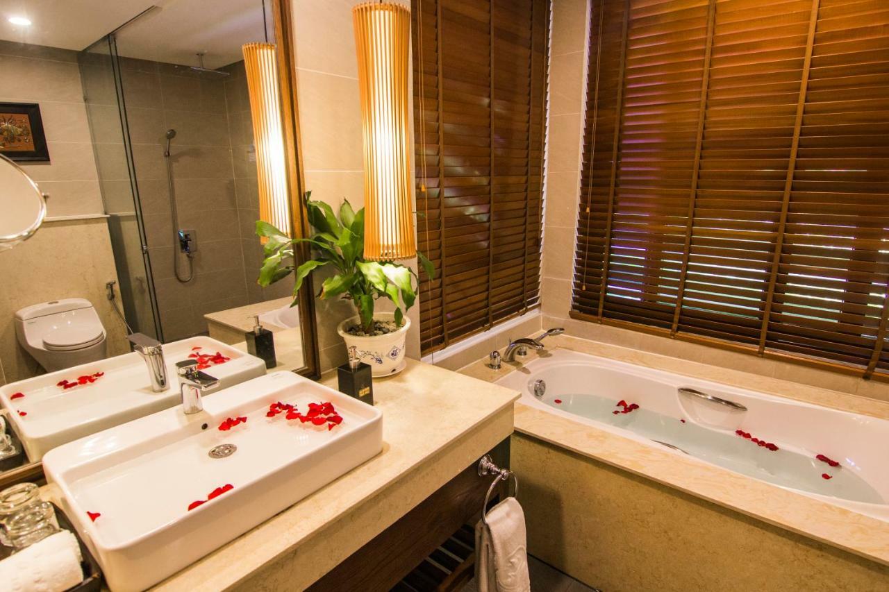 Resort Huong Phong Ho Coc