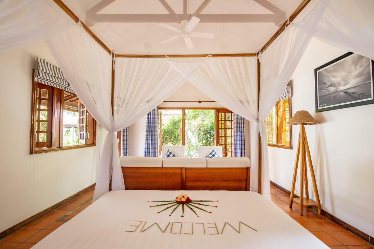 Cassia And Phu Quoc