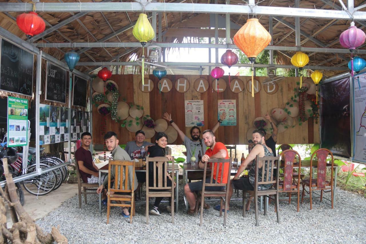 Hahaland * Phong Nha