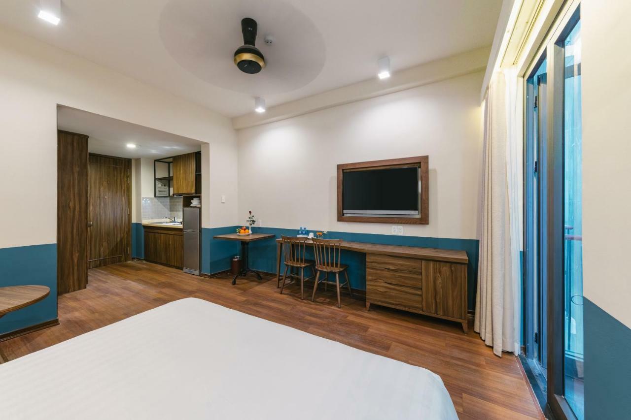 Casa Rosa * Da Nang
