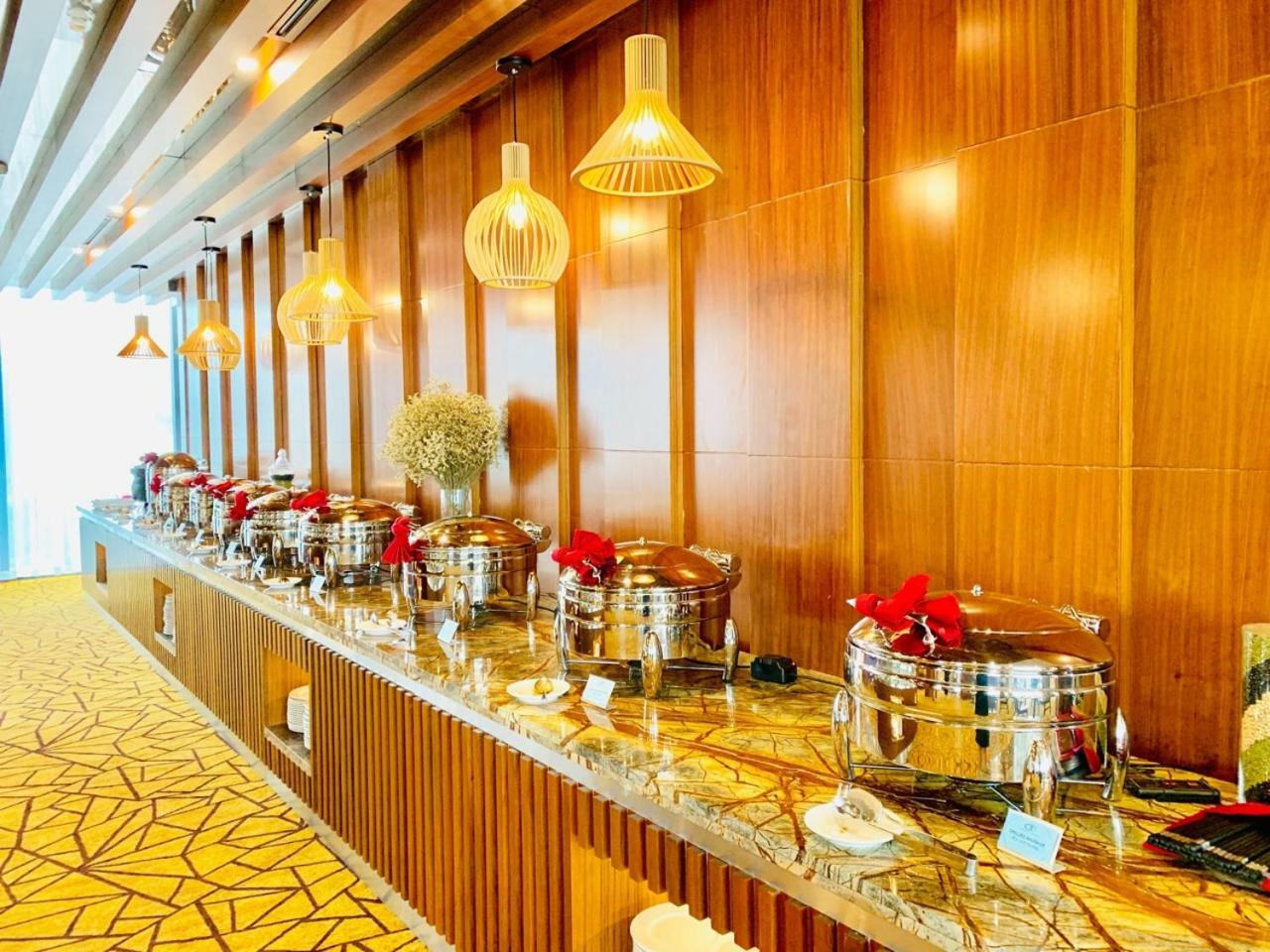 Luxury Khách sạn 5*