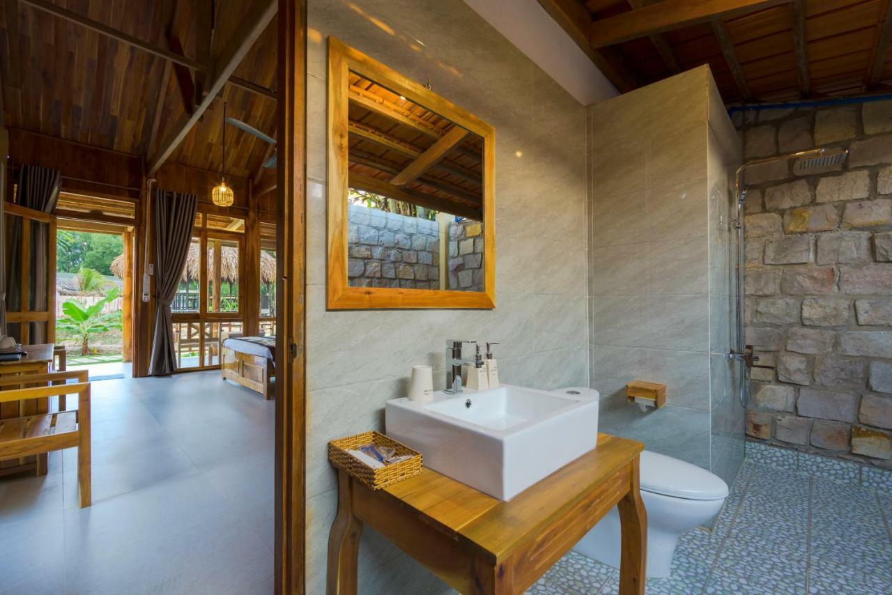 Island Resort 3*