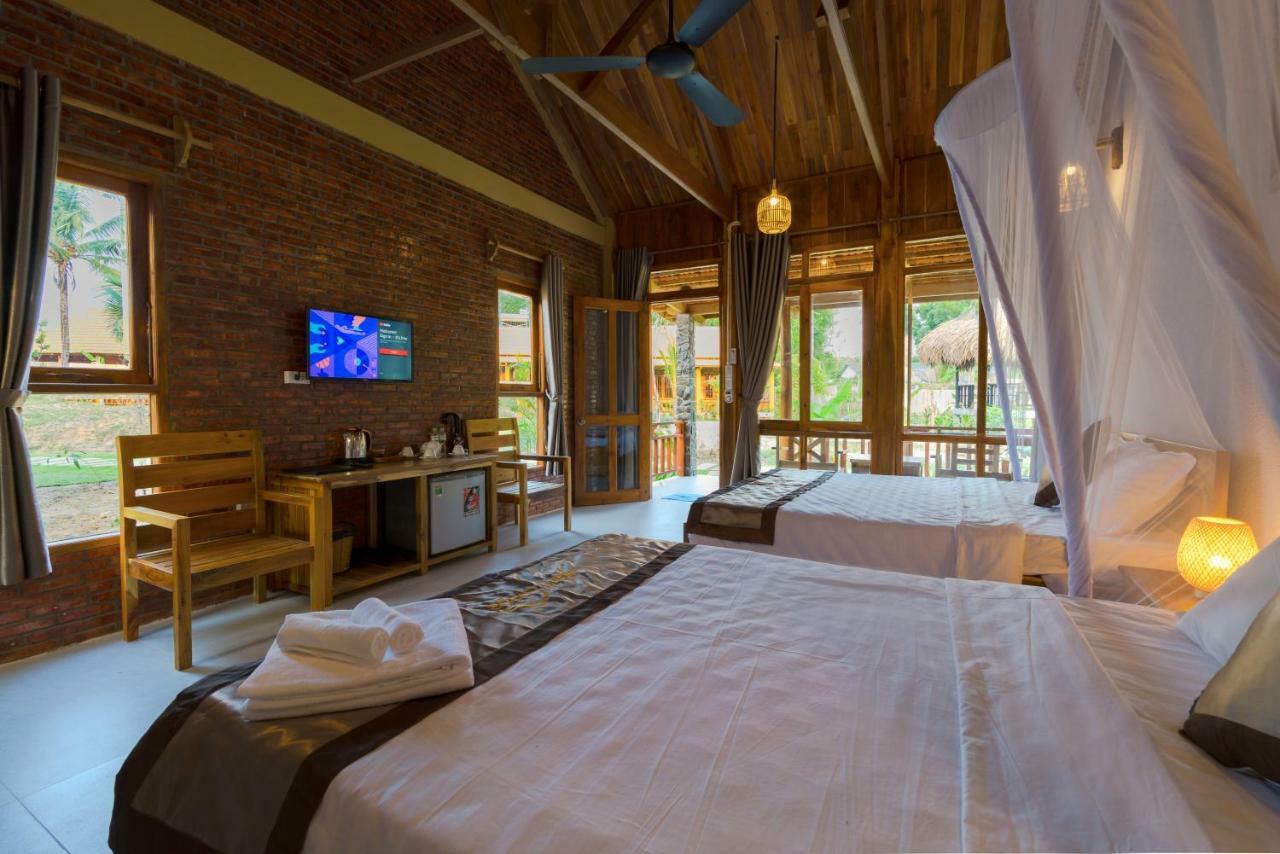 Resort Island