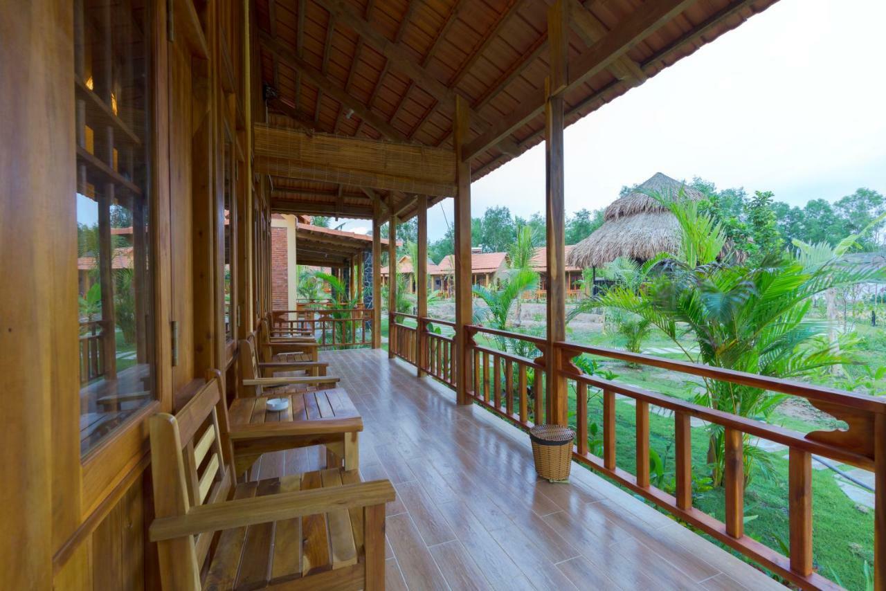 Resort Island