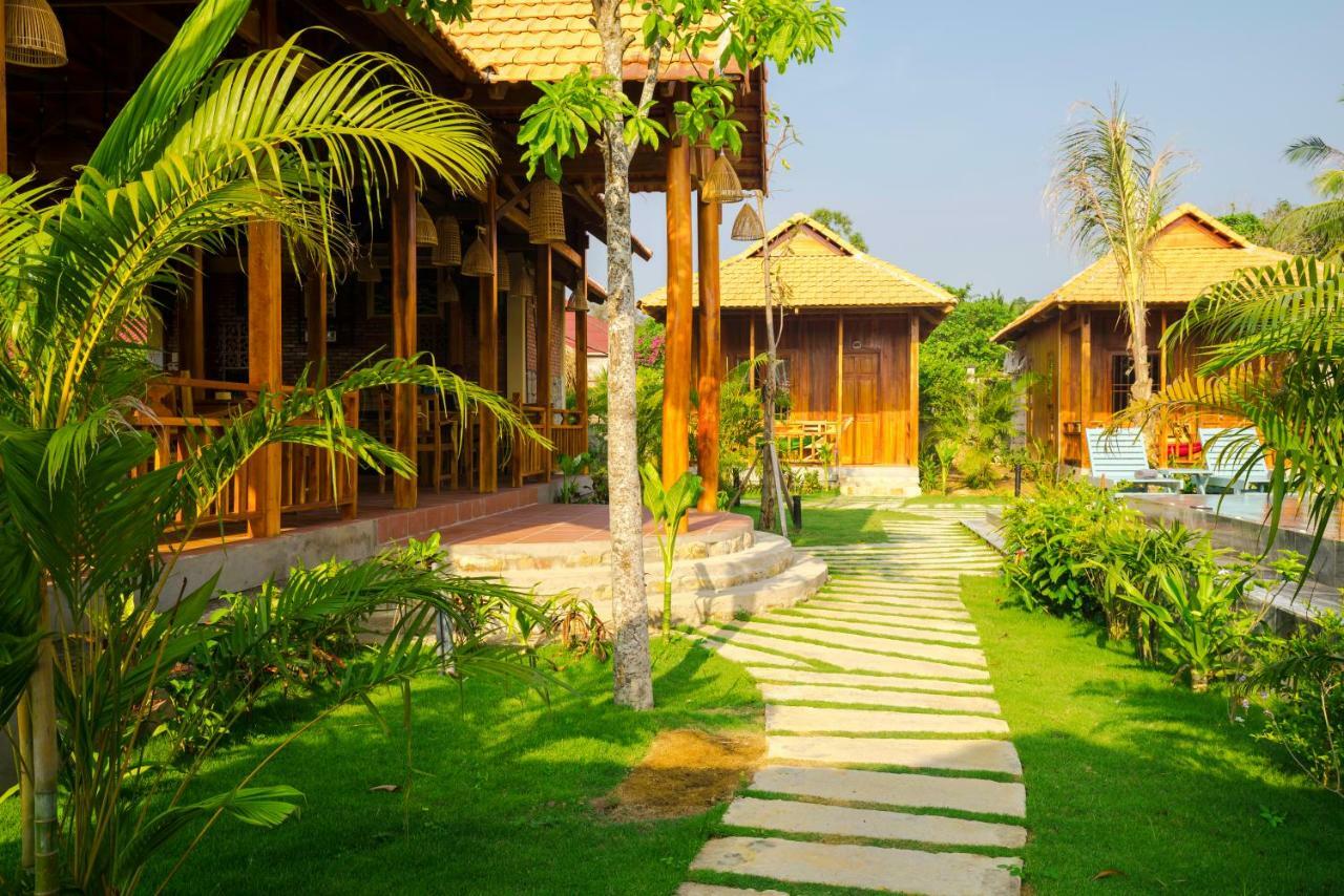 Resort Island