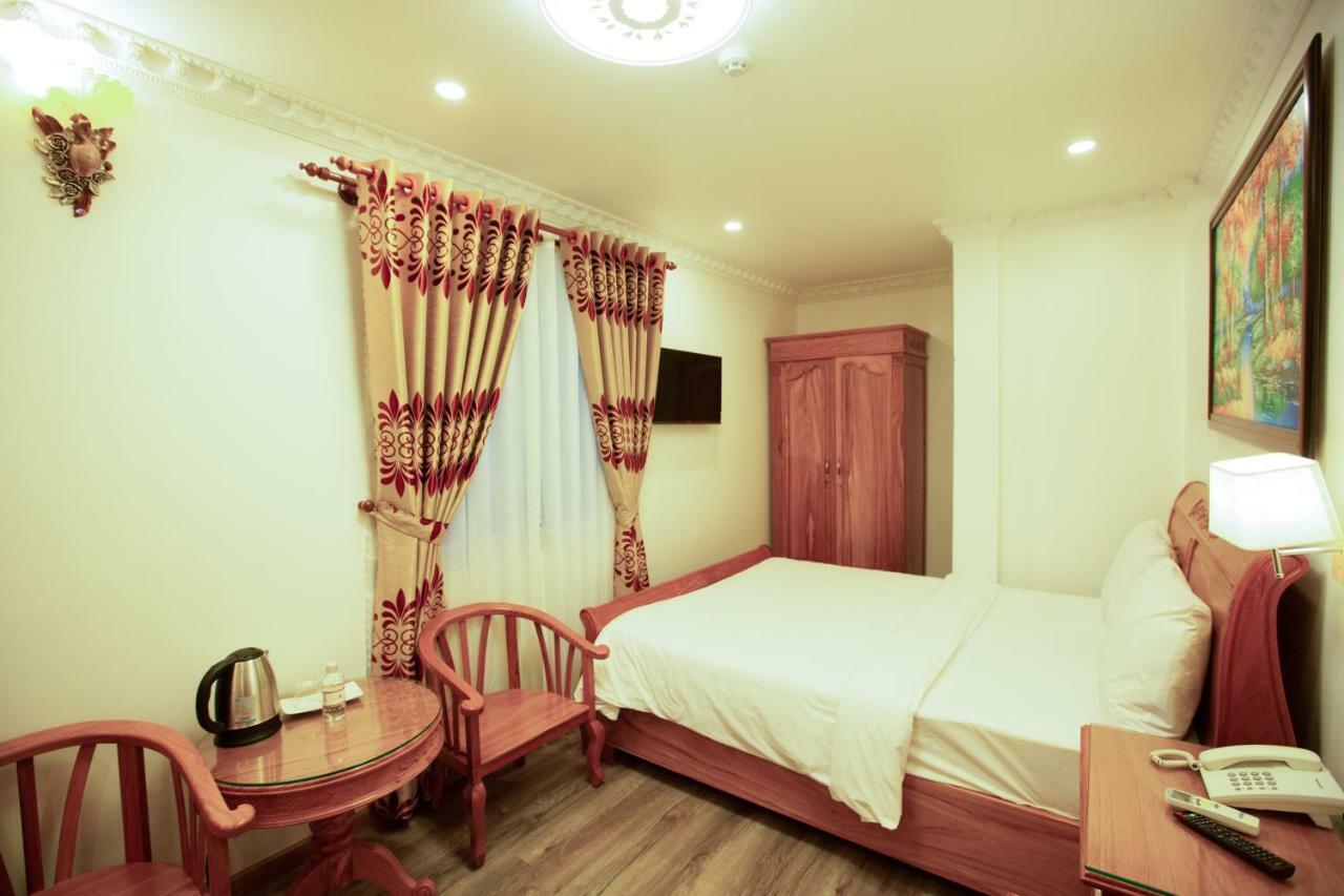 Hotel Dragon King 1 3*