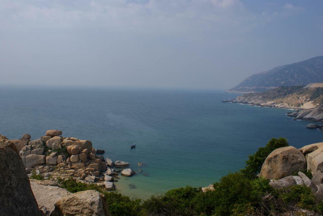 Ly's Ho Phan Rang-2pn *