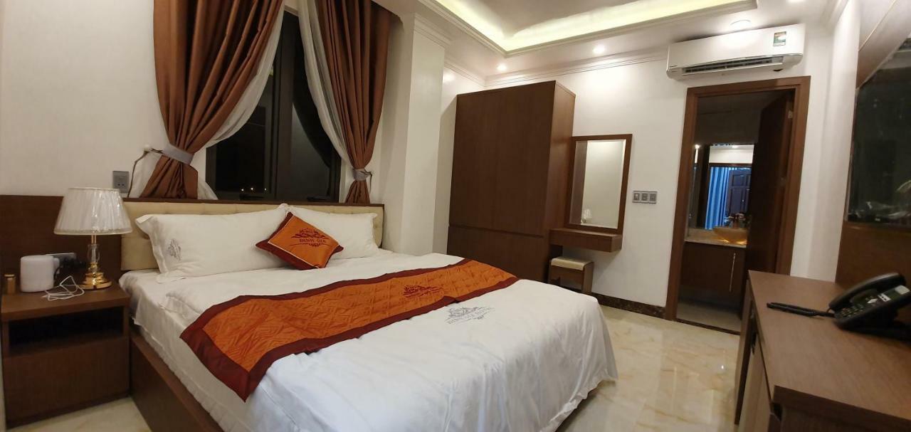 đinh Gia Khách sạn 3*