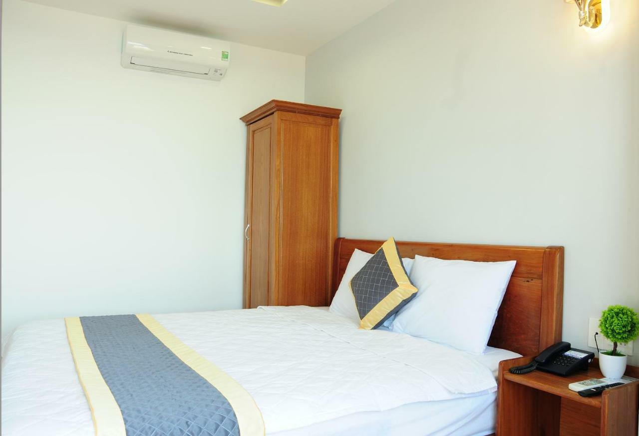 Seaside Hotel 2*