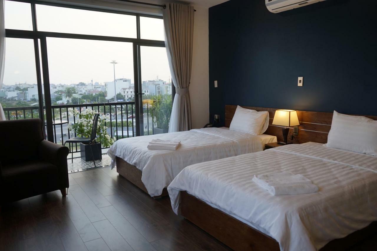 Oasis & 3* Da Nang