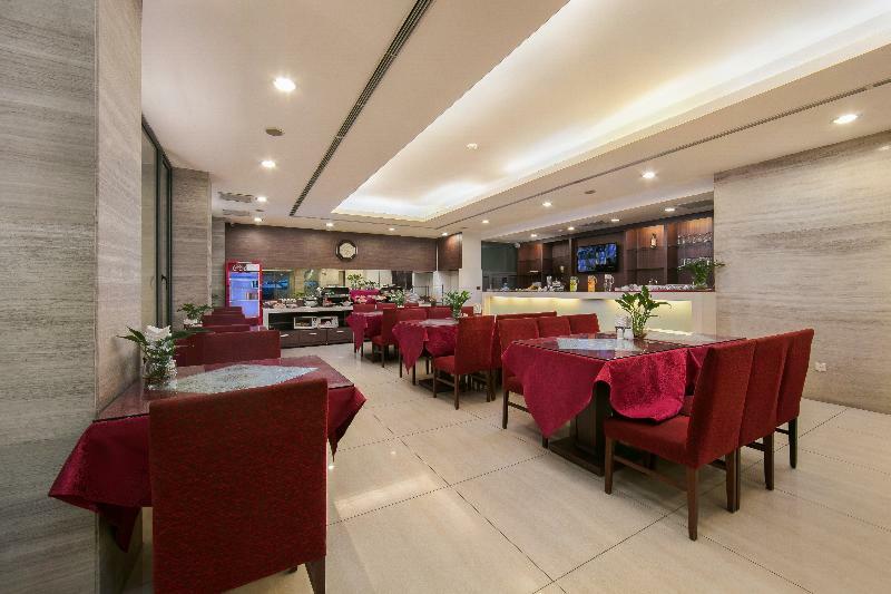 Hotel Romance