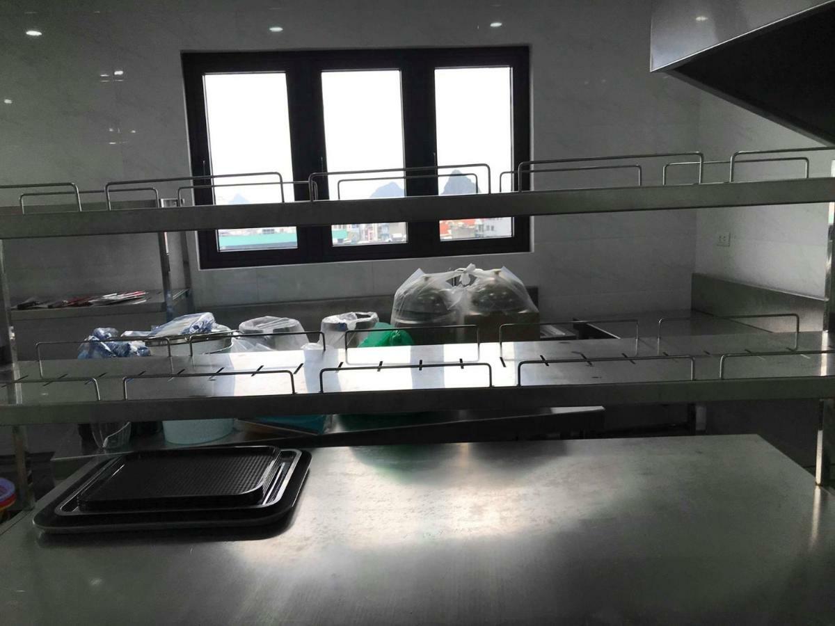 Lex Hotel 3*