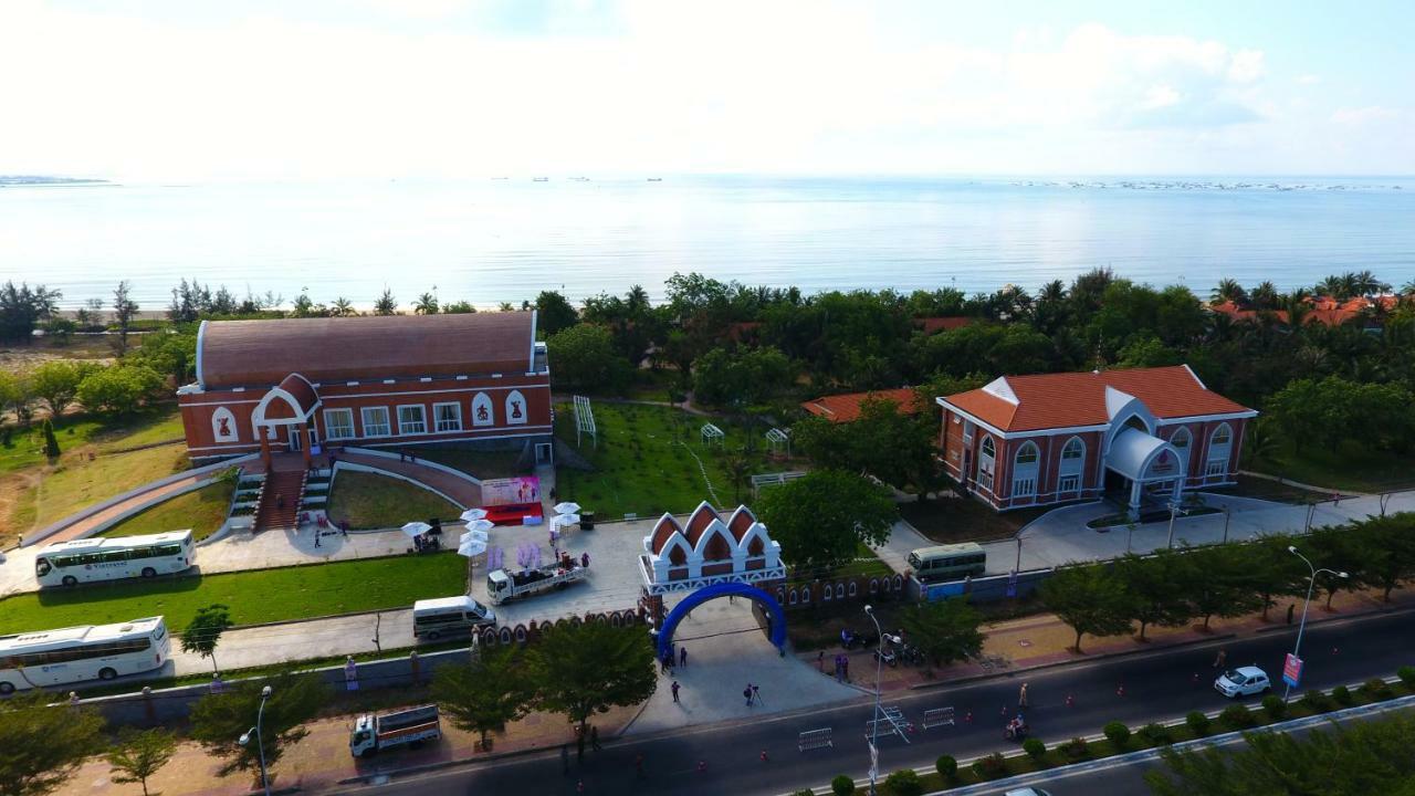 Resort Ttc Ninh Thuan - Unlimited Access To Water Park 3*