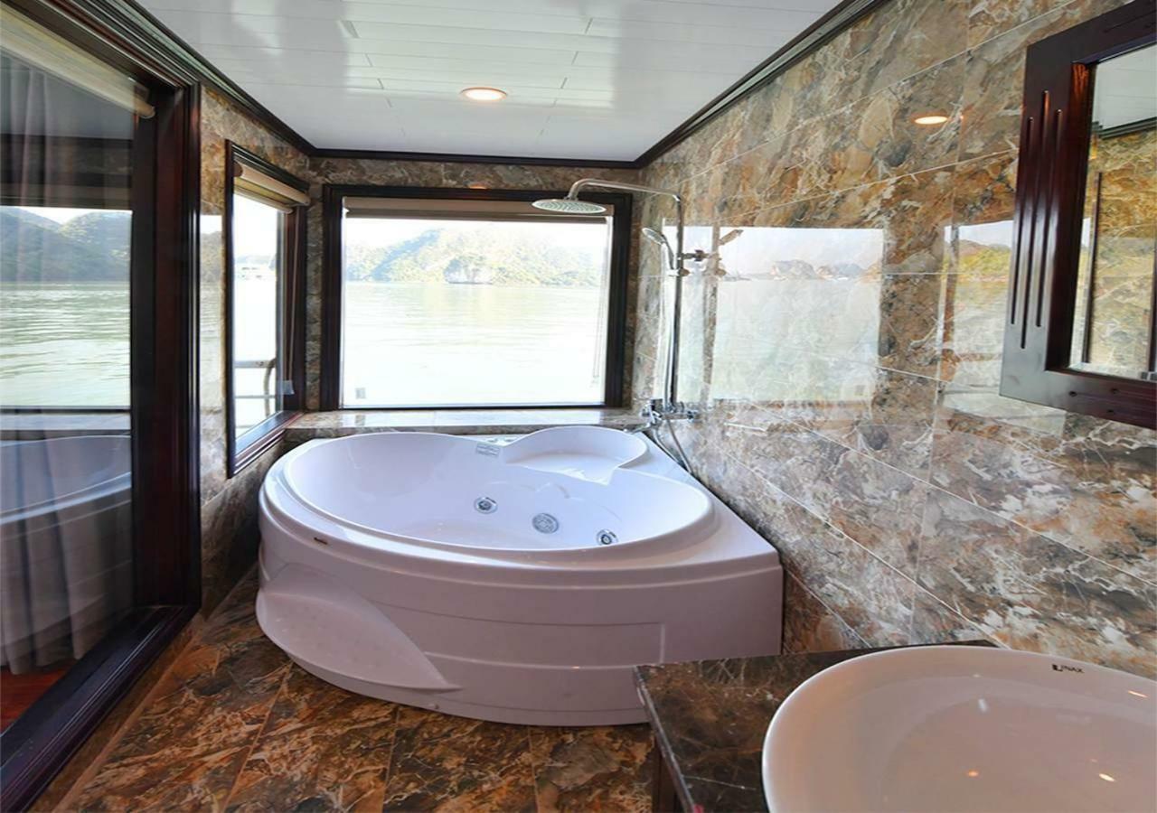 Halong Sapphire Cruise