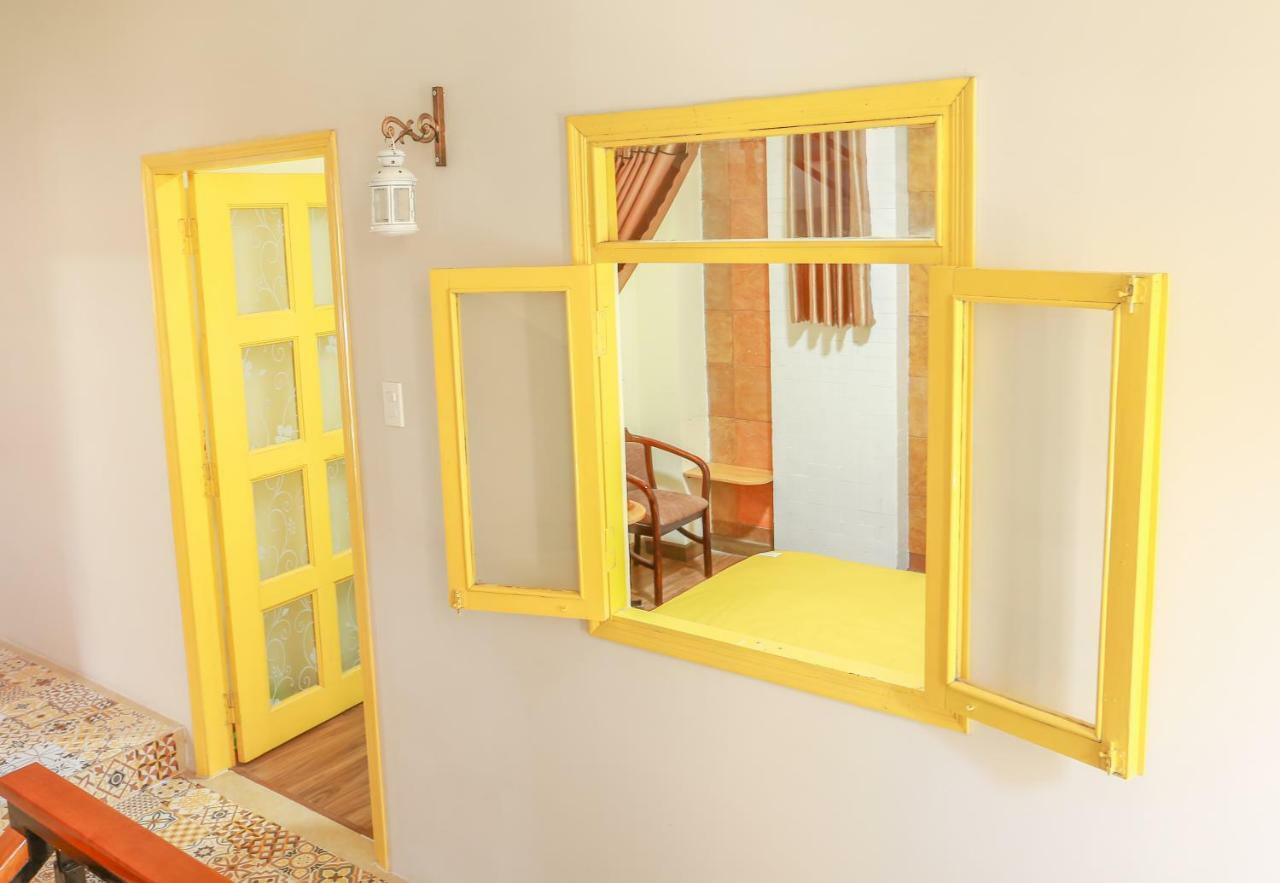 Homestay Bac Huong House *