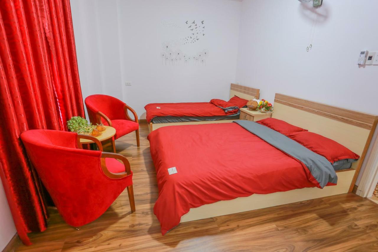 Homestay Bac Huong House *