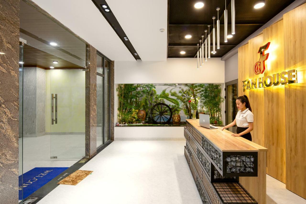 Khách sạn Fan House