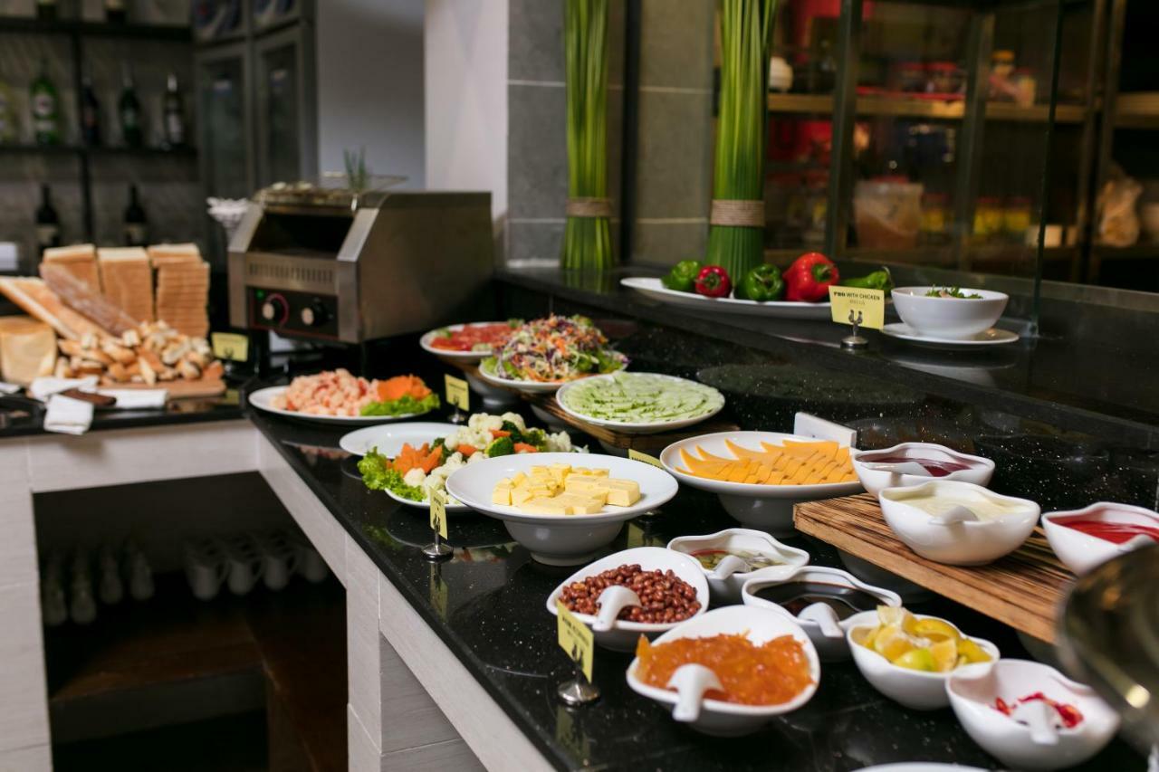 Azure Hotel 4*