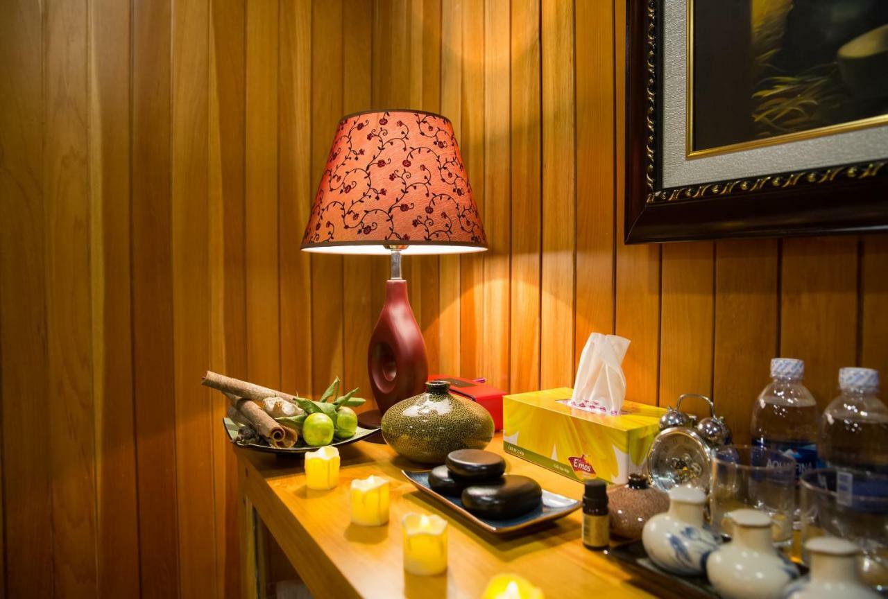 Halong Athena Cruise 5* Ha Long
