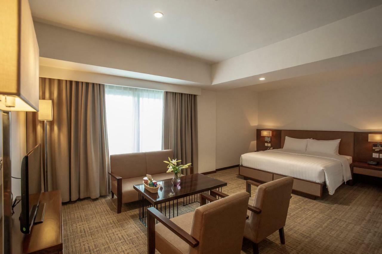 Hotel Pearl River