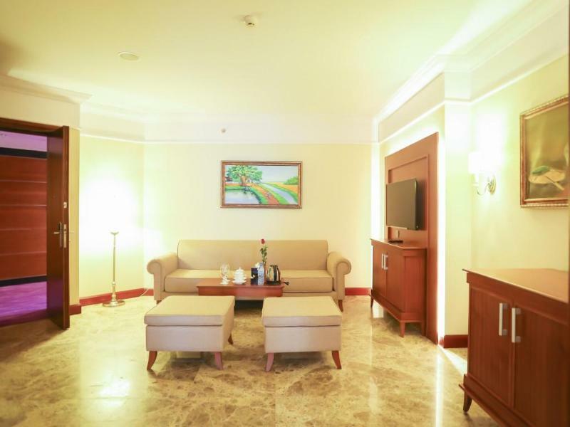 Quân đội - 1a Nguyễn Tri Phương Khách sạn