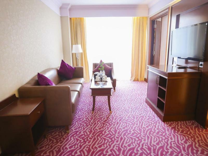 Khách sạn Quân đội - 1a Nguyễn Tri Phương 4*