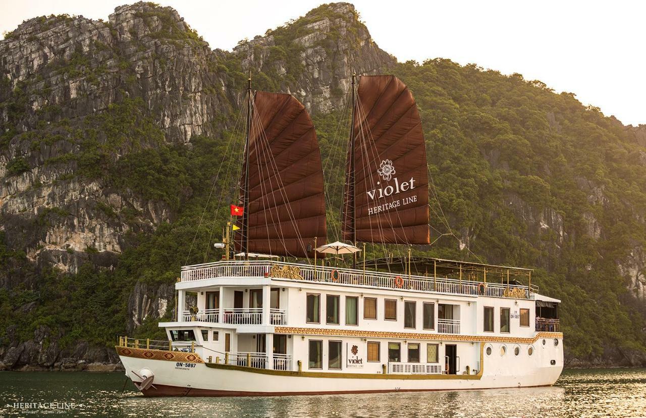 Heritage Line Violet Cruise - Halong Bay & Lan Ha Bay Hạ Long