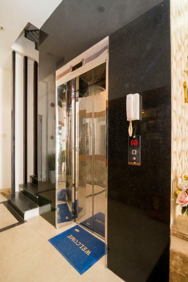 Khách sạn Truc Hung 2*