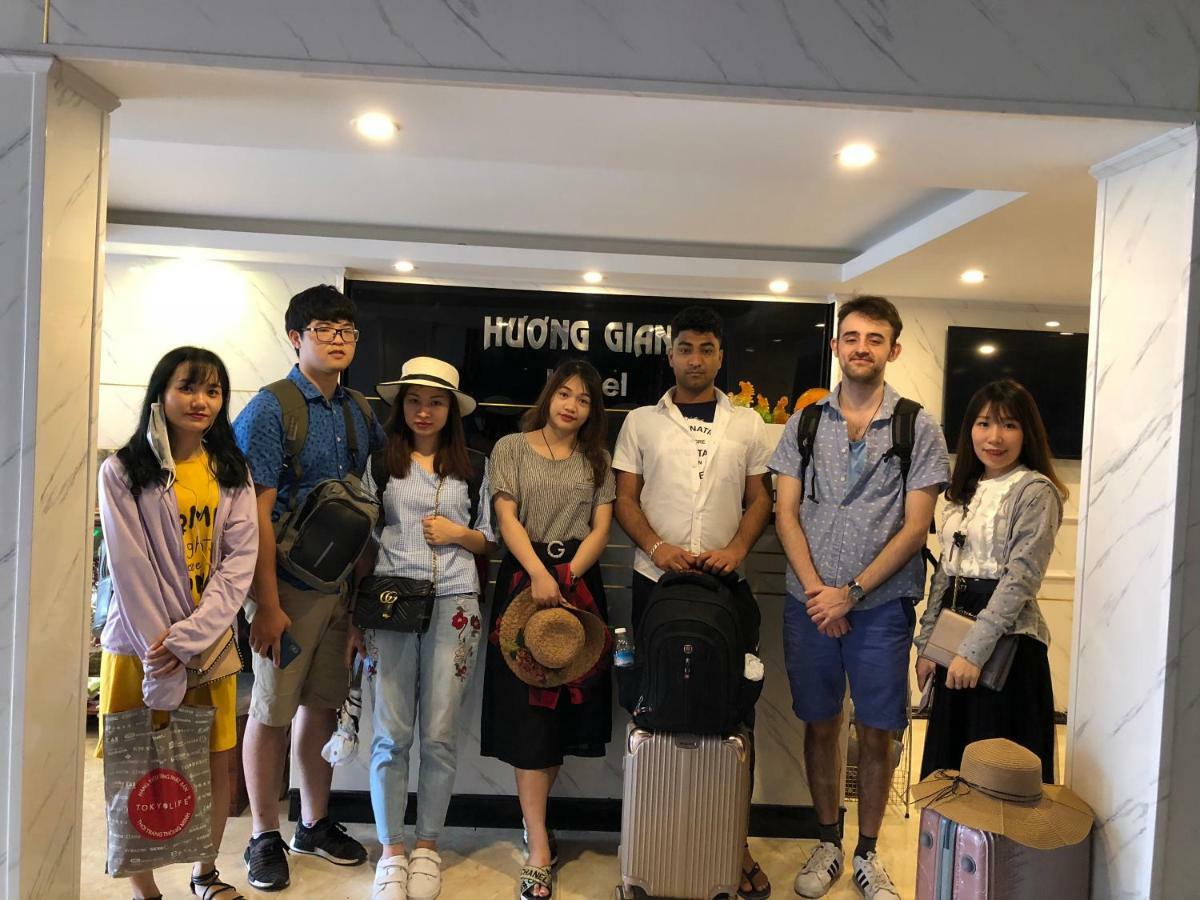 Huong Giang * Ha Long