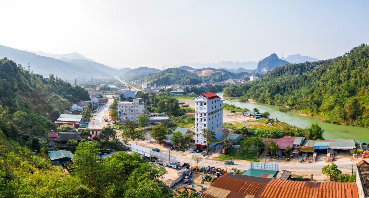 Khách sạn đinh Gia 3*