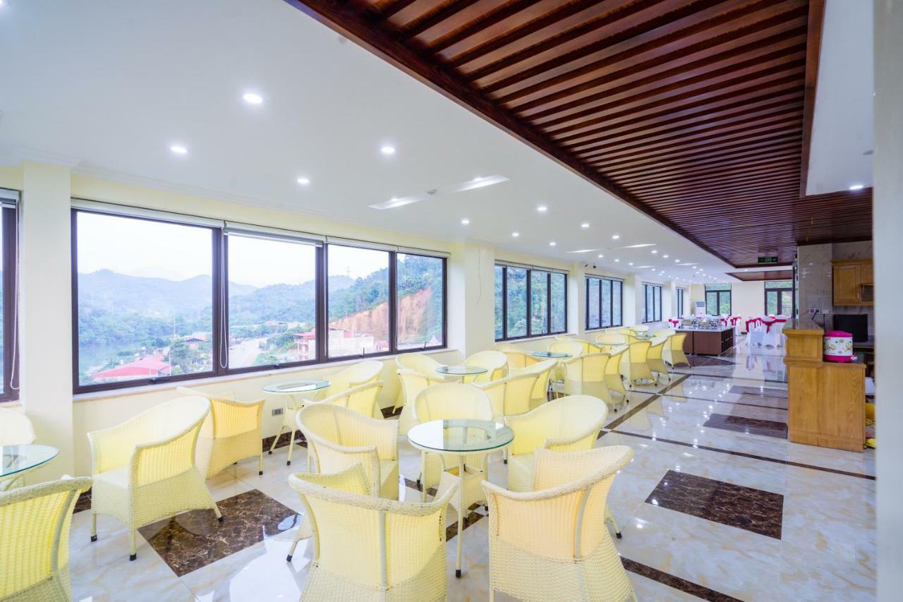 đinh Gia 3* Hà Giang