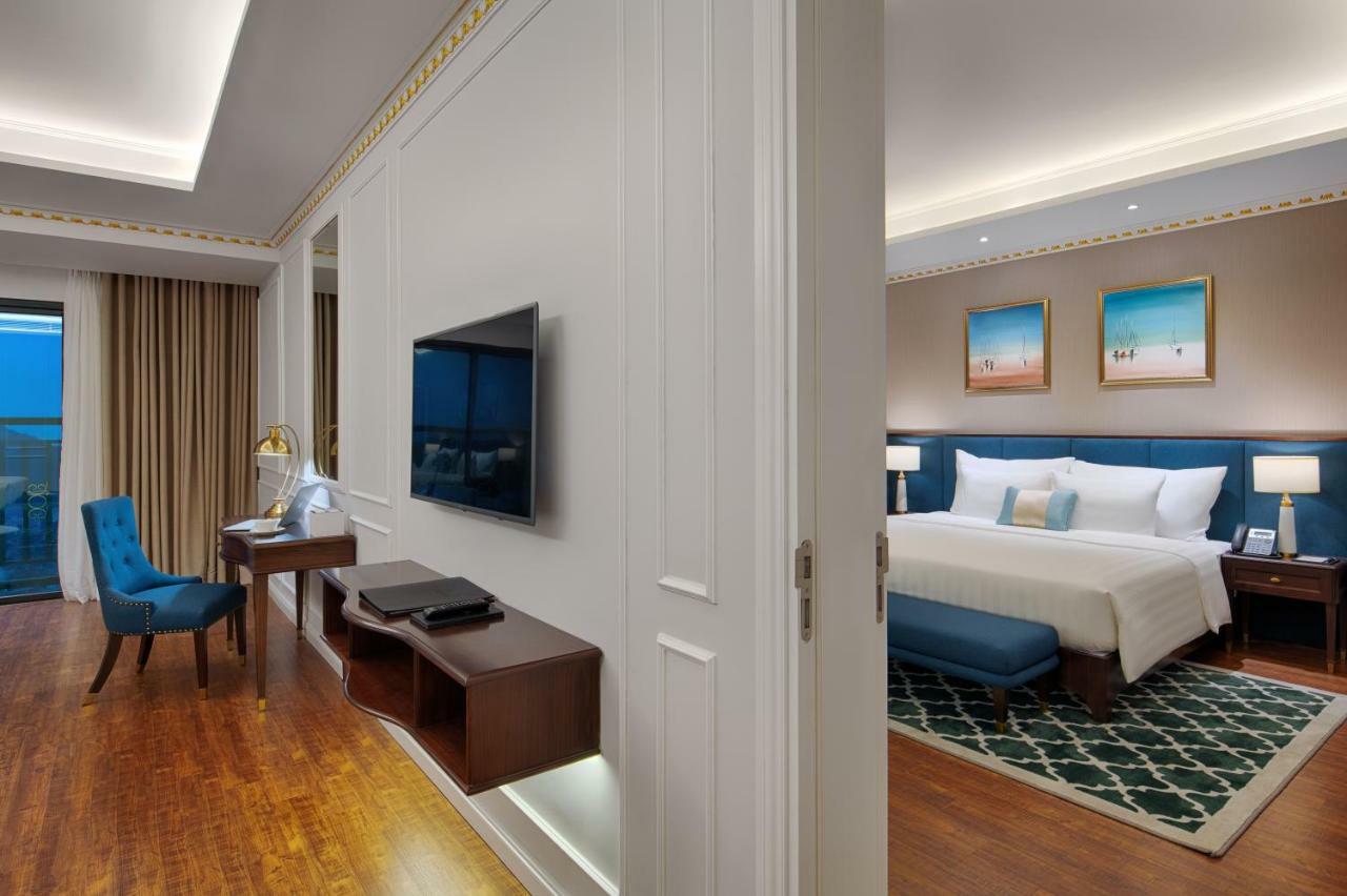 Hotel Flc Halong Bay Golf Club & Luxury
