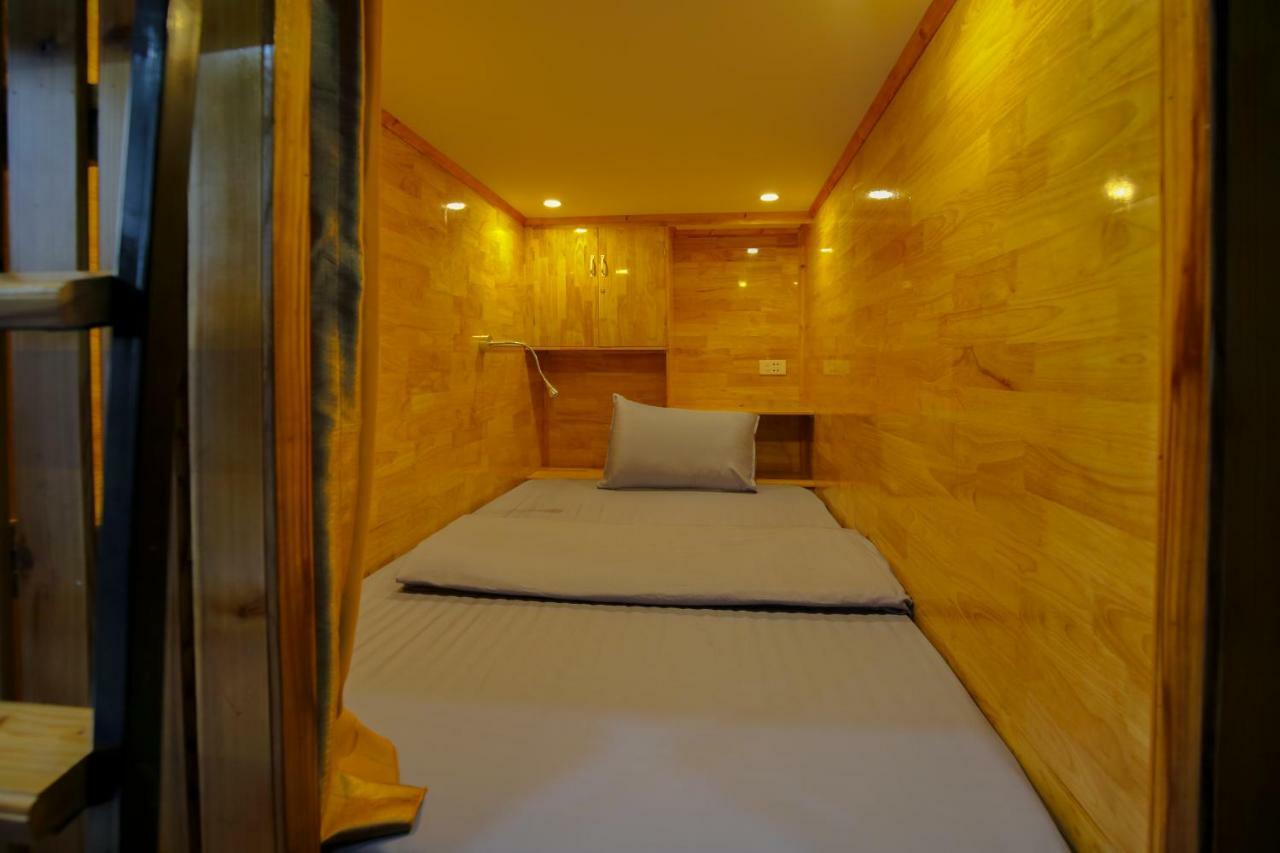Hostel Catba Pod - Restaurant And Rooftop Bar Dong Khe Sau