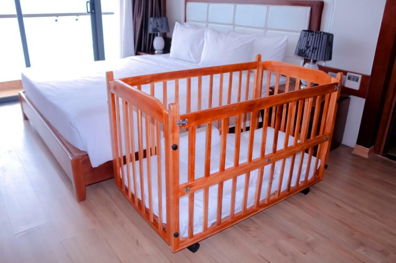 Le Hoang Hotel
