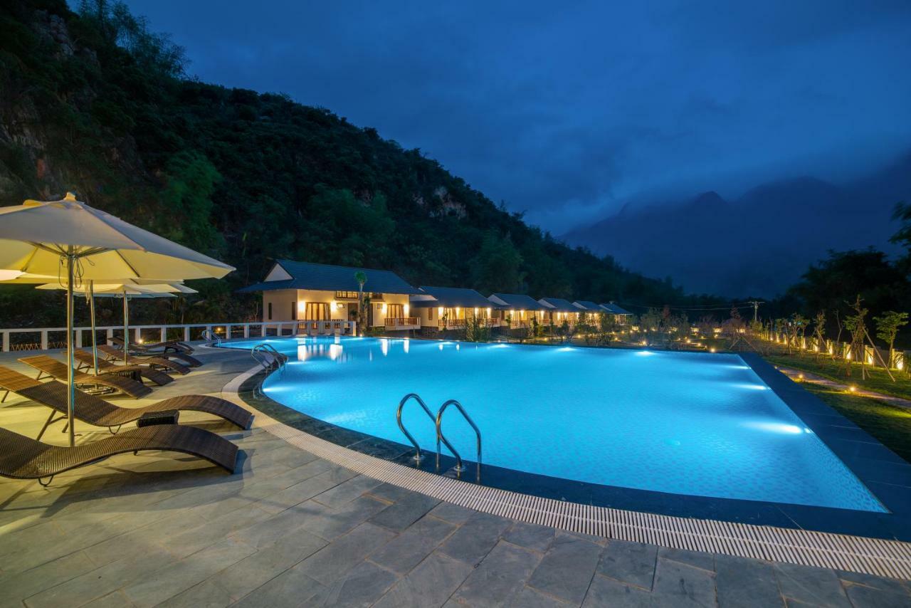 Mountain View Hotel 4*
