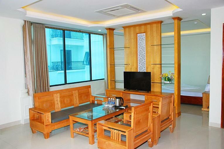 Trong Mai Hotel 3*
