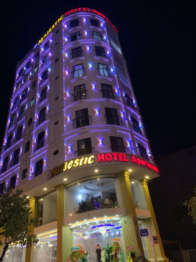 Majestic Luxury Khách sạn 3*